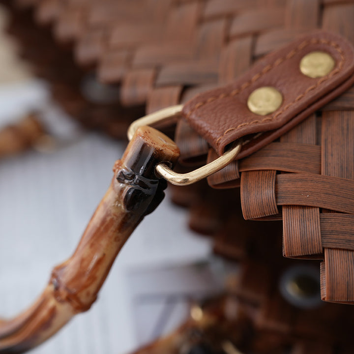Handbag Made of Woven Bast Bowlift
