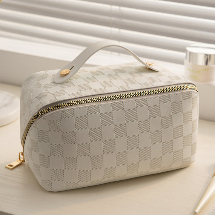 Elegant Travel Cosmetic Case Bowlift
