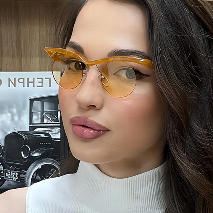 Women's futuristic sunglasses with curved frame and polarized lenses Bowlift