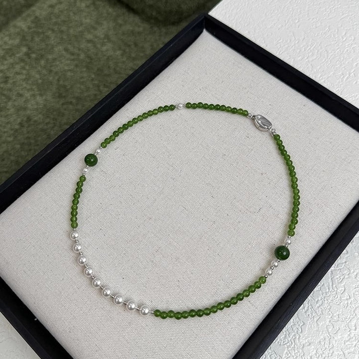 Elegant Beaded Necklace Bowlift