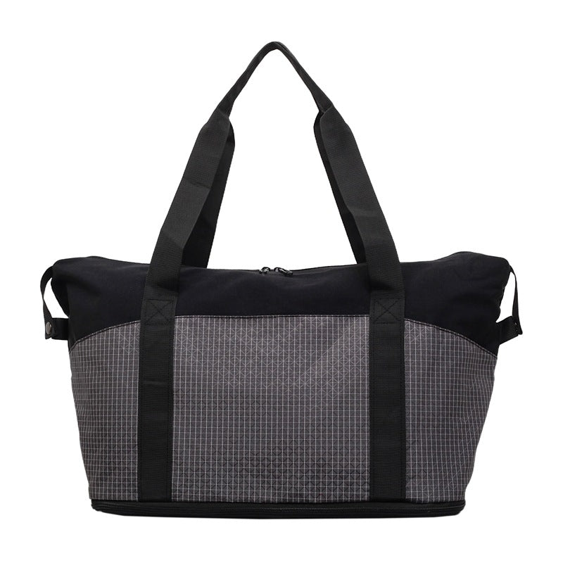 Spacious Multi-Functional Duffle Bag Bowlift