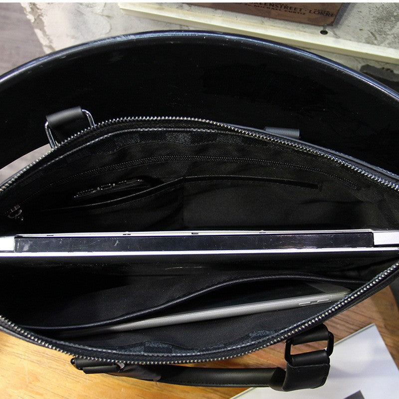 Elegant Tote Bag Made of High-Quality Leather Bowlift