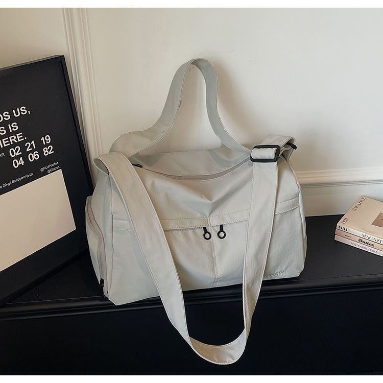 Practical leisure travel bag Bowlift