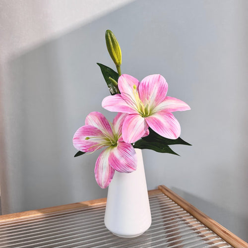 Elegant Decorative Lily Arrangement