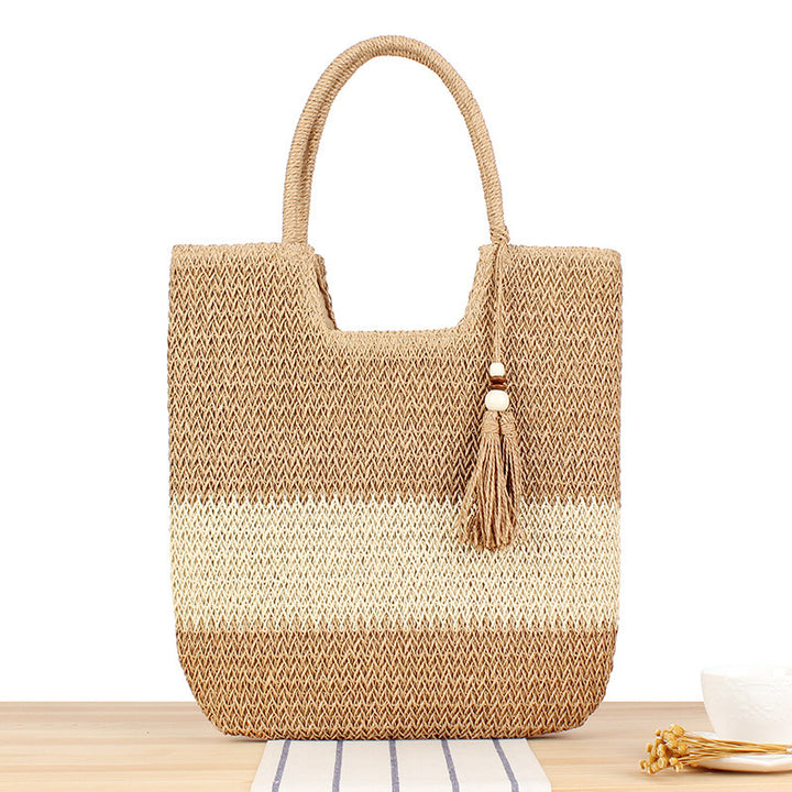 Elegant straw bag with practical tassels Bowlift