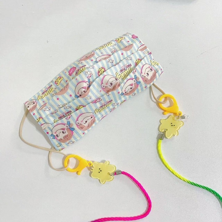 Mask holder with Colorful Accessories Bowlift