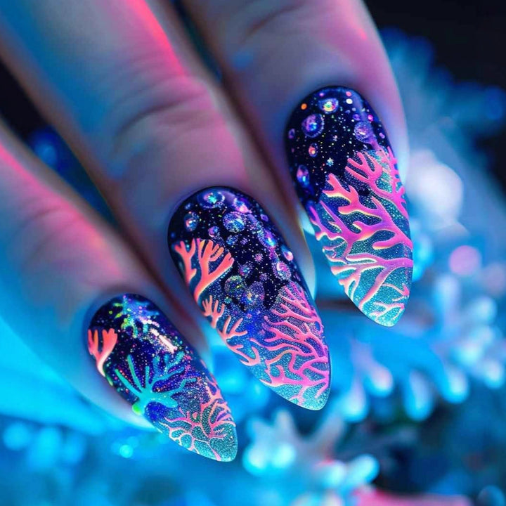 Artifical nails with sea coral design Bowlift