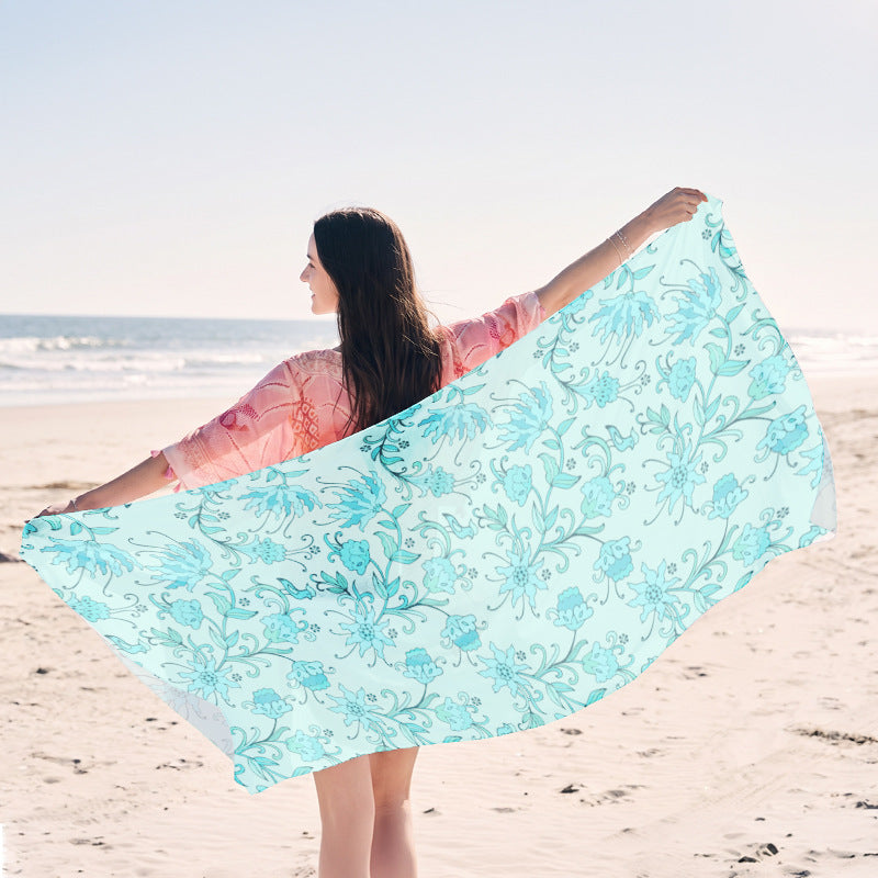 Light beach towel with creative jellyfish motif Bowlift