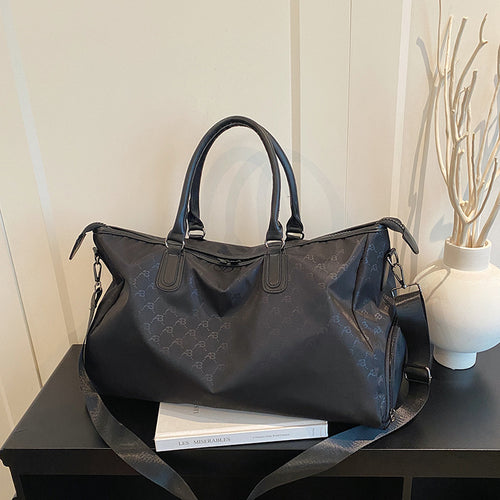 Spacious Versatile Weekend Duffle Bag Bowlift