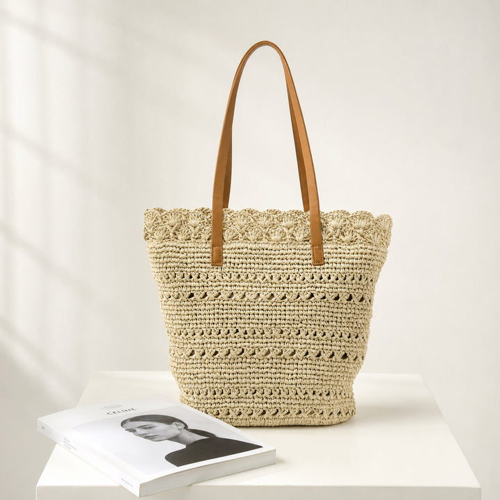 Handcrafted shoulder bag with unique mesh structure Bowlift
