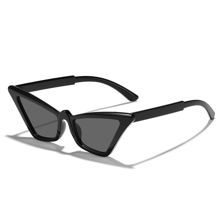 Women's trendy cat-eye sunglasses with modern frame Bowlift