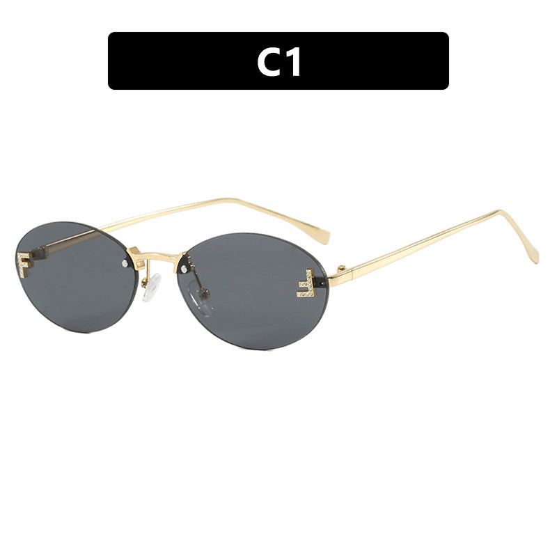 Women's fashionable sunglasses with elegant mirrored lens front and delicate metal frame Bowlift