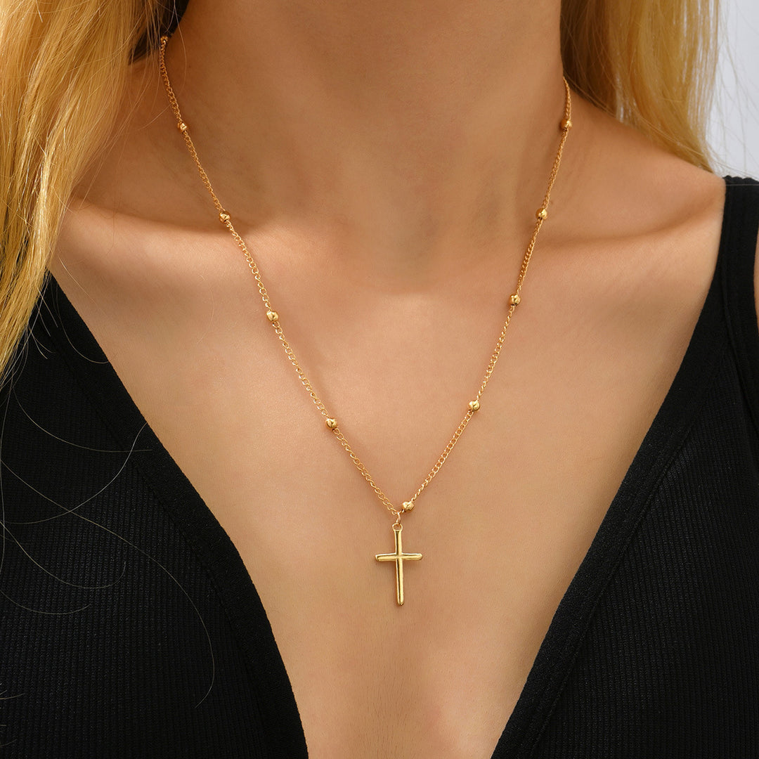 Cross Pendant Chain Necklace Bowlift
