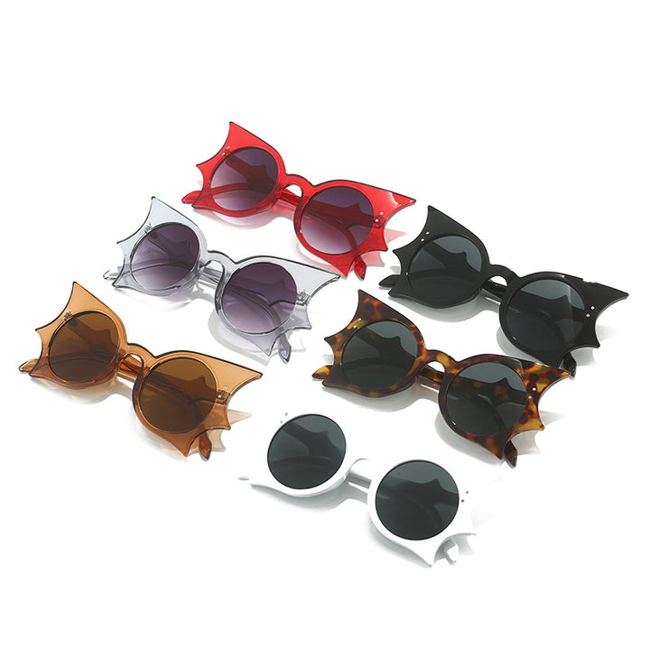 Women eye-catching fashionable designer sunglasses Bowlift