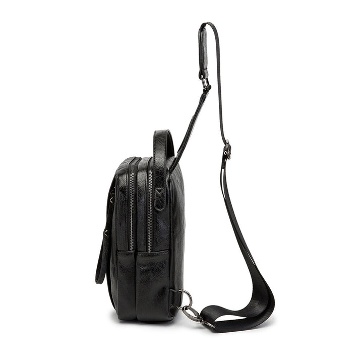 Compact Shoulder Bag Made of High-Quality Leather Bowlift