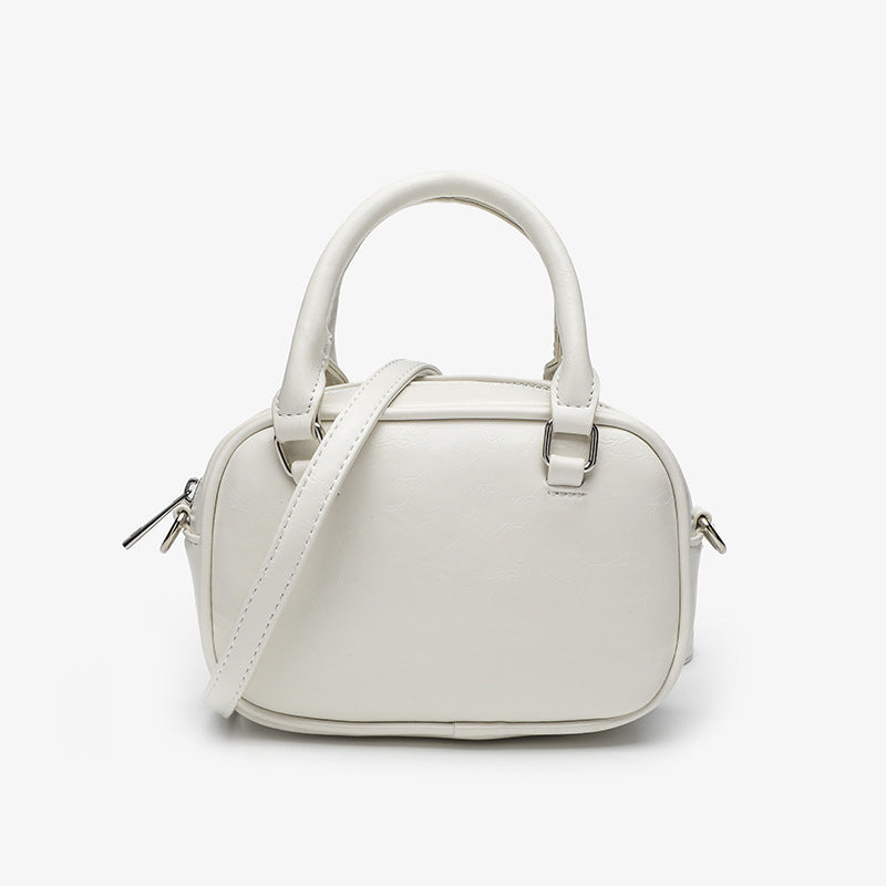 Elegant Structured Handbag Bowlift
