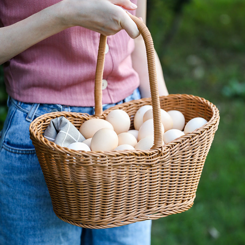 Elegant Wicker Picnic Basket with Ergonomic Handle Bowlift