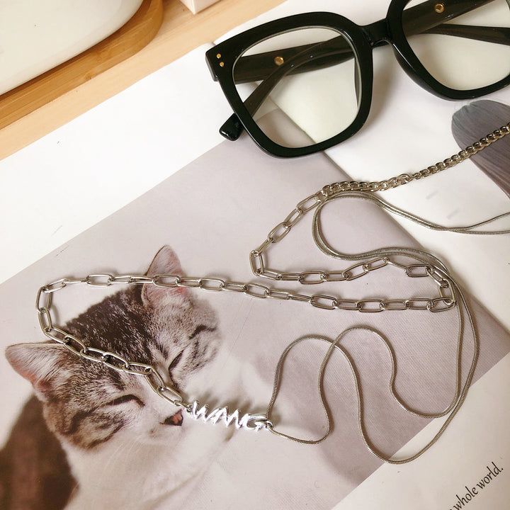 Adjustable Gold-Plated Eyewear Chain Bowlift