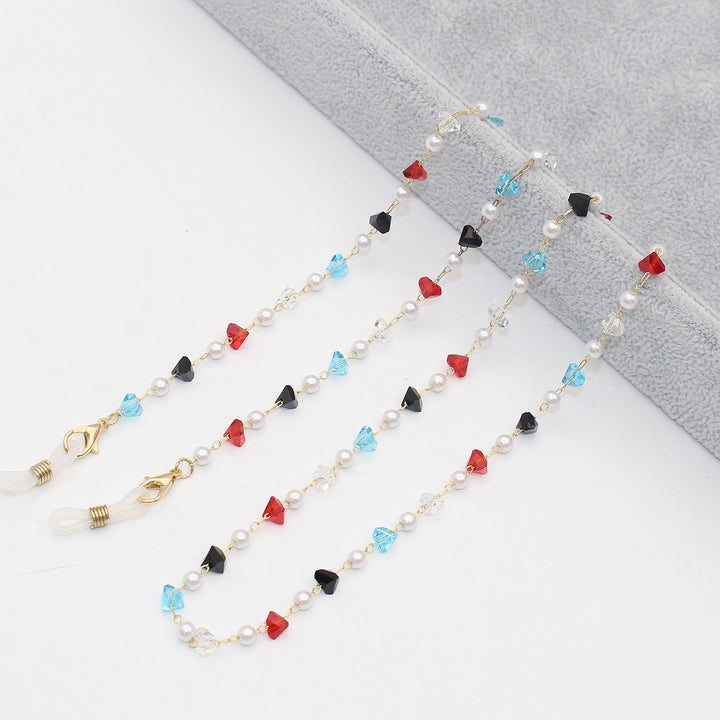 Stylish Pearl and Crystal Eyewear Chain Bowlift