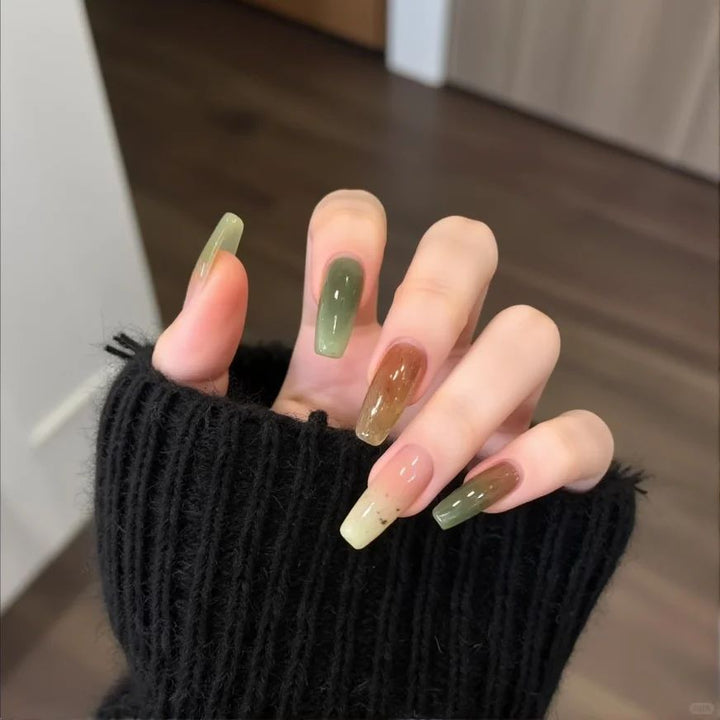 Artificial nails in modern ombre design Bowlift
