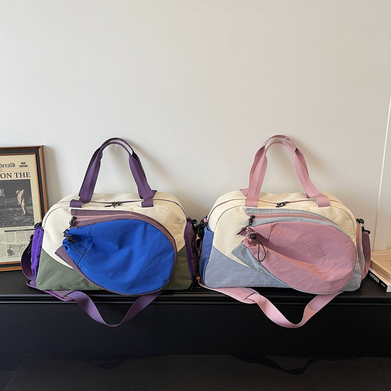 Stylish Multi-Pocket Weekend Duffle Bowlift