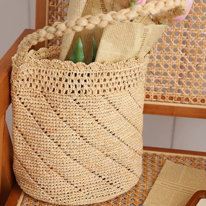 Handmade Macrame Bag with Unique Structure Bowlift