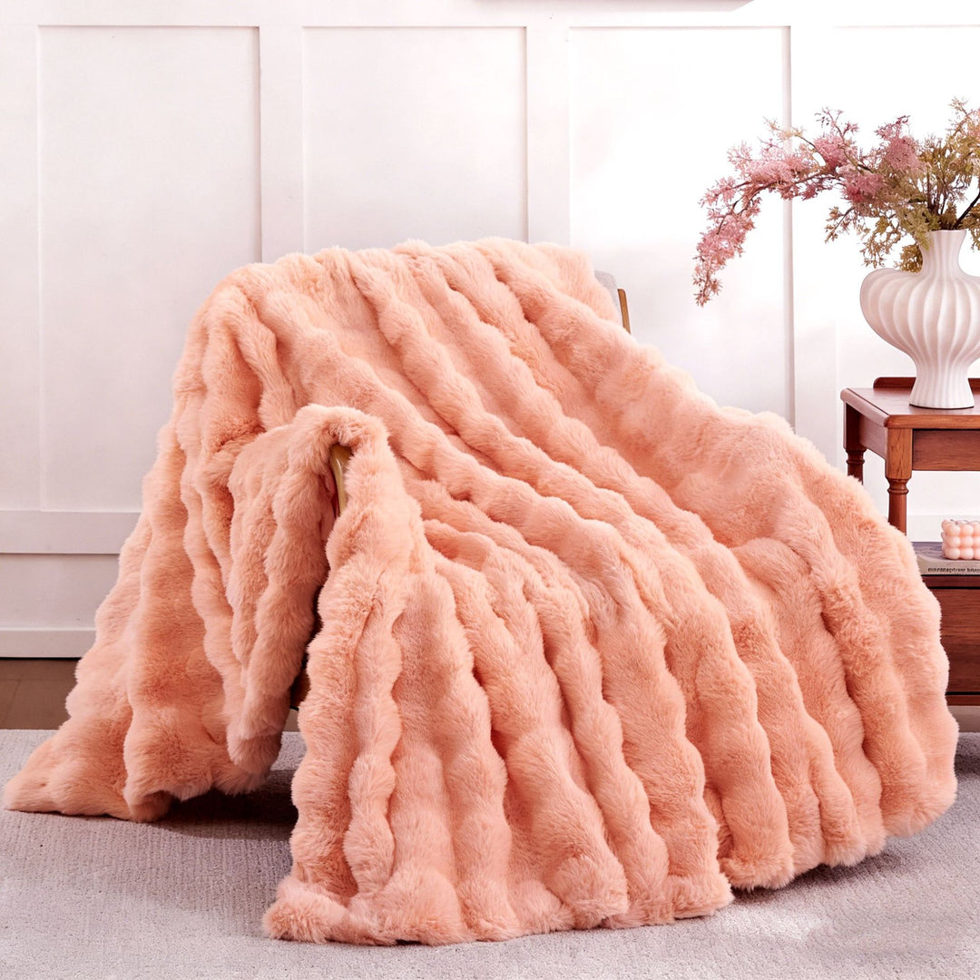 Home Cozy Throw Blanket Bowlift