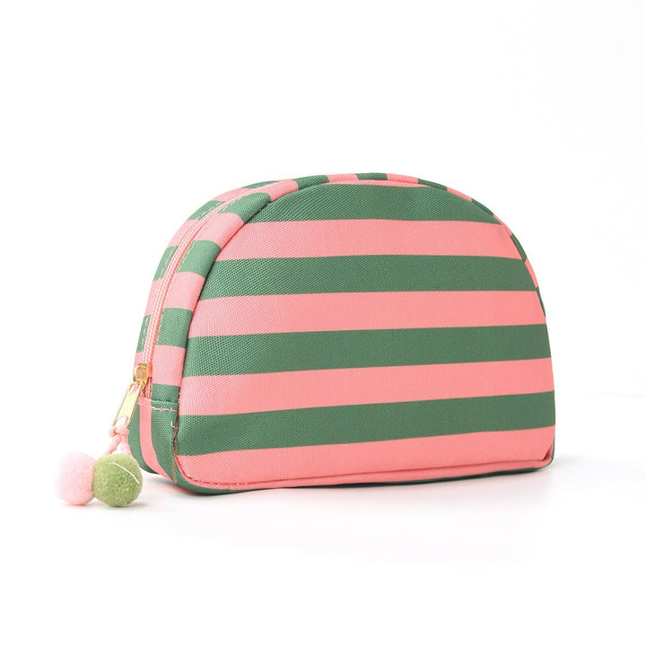 Modern and Stylish Cosmetic Bag Bowlift
