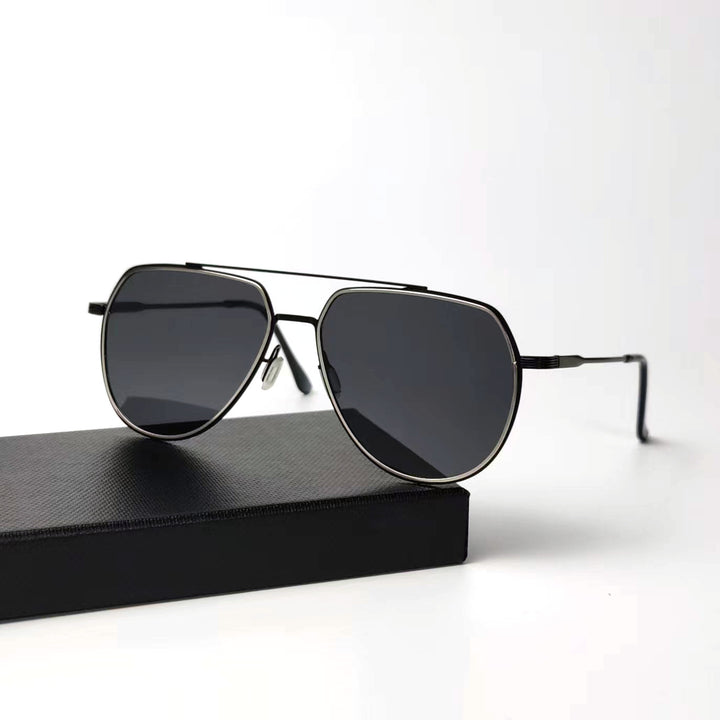 Men's elegant pilot sunglasses with polarizing lenses Bowlift