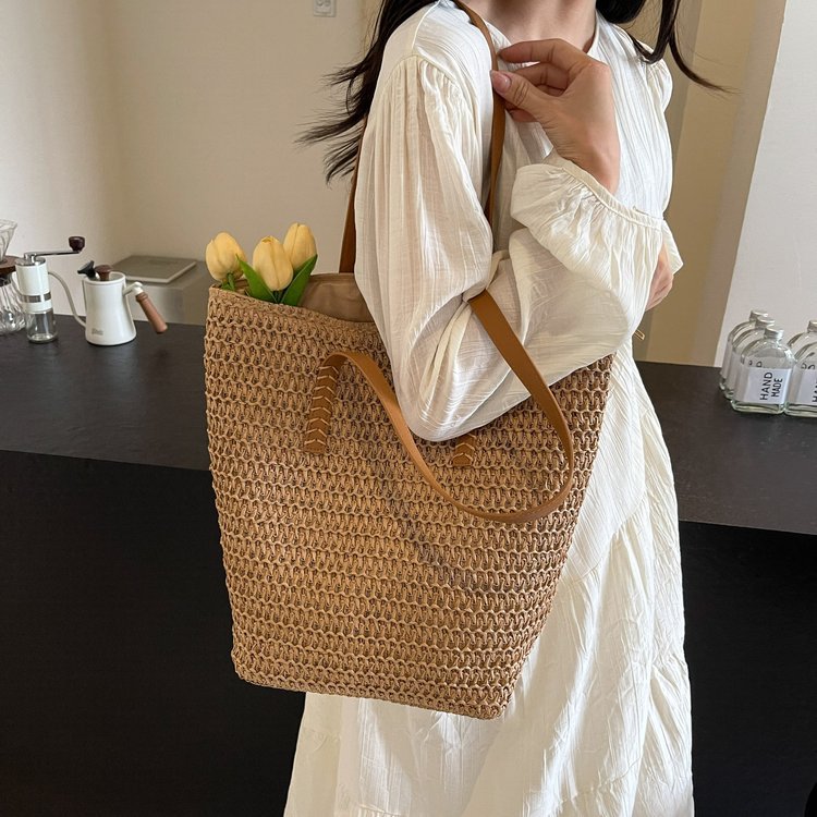 Braided shopping bag with high-quality leather handles Bowlift