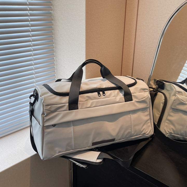 Spacious Multi-Functional Travel Duffle Bag Bowlift
