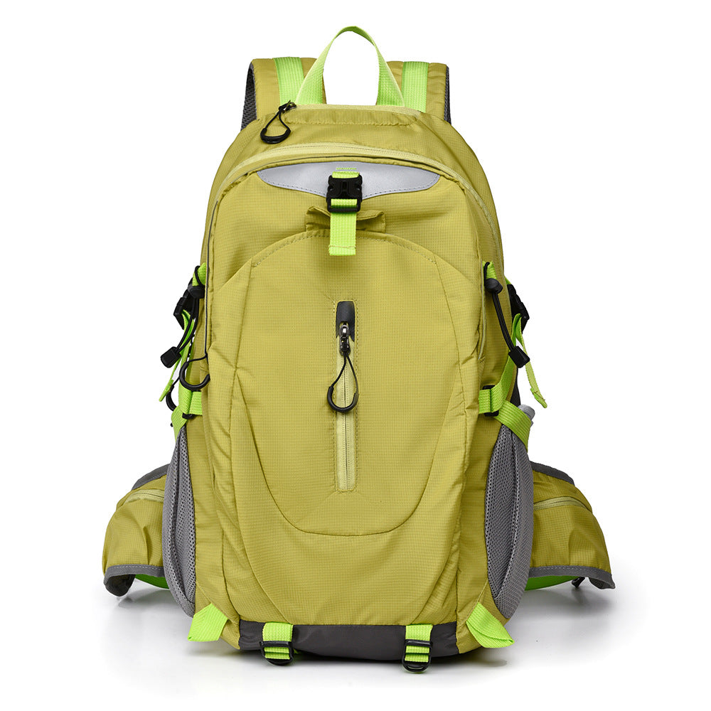 Outdoor backpack with versatile compartment system Bowlift