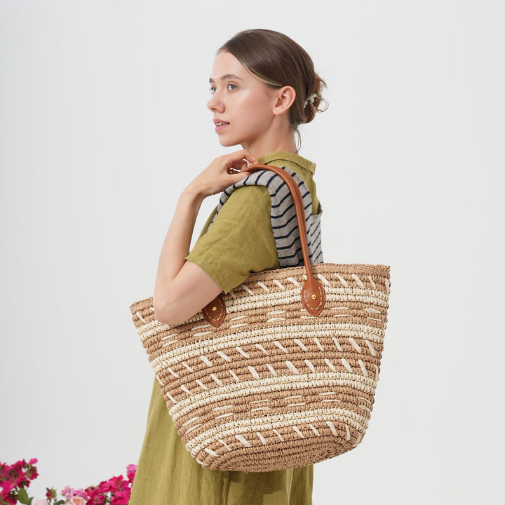 Polka Dot Rattan Handbag Bowlift