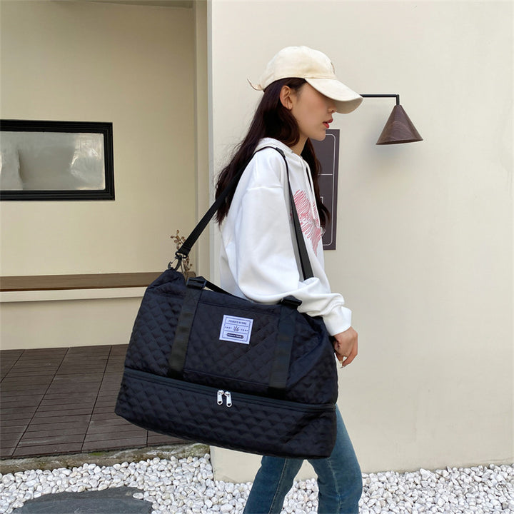 Quilted Multi-Pocket Travel Duffle Bowlift