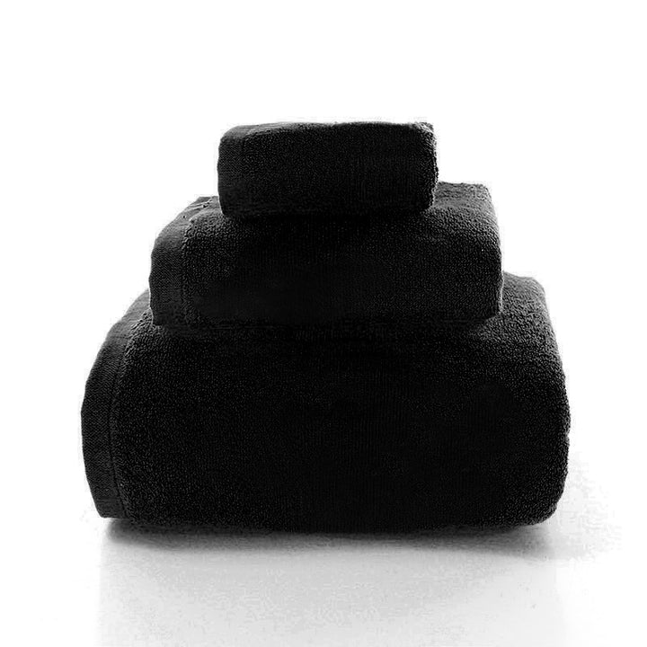 High-Quality Bathroom Towel Set Made of Luxurious Terry Cloth Bowlift