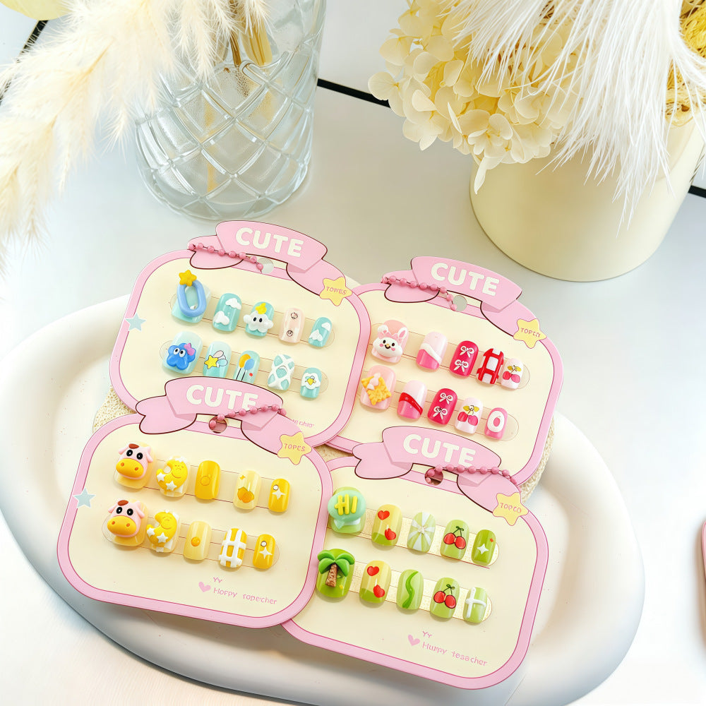 Playful artificial nail set with colorful designs Bowlift