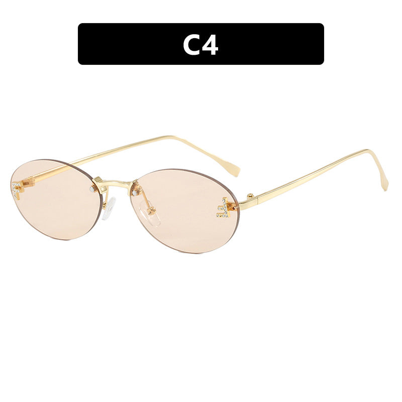 Women's fashionable sunglasses with elegant mirrored lens front and delicate metal frame Bowlift