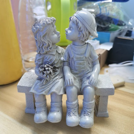 Decorative Friendship Figure Bowlift