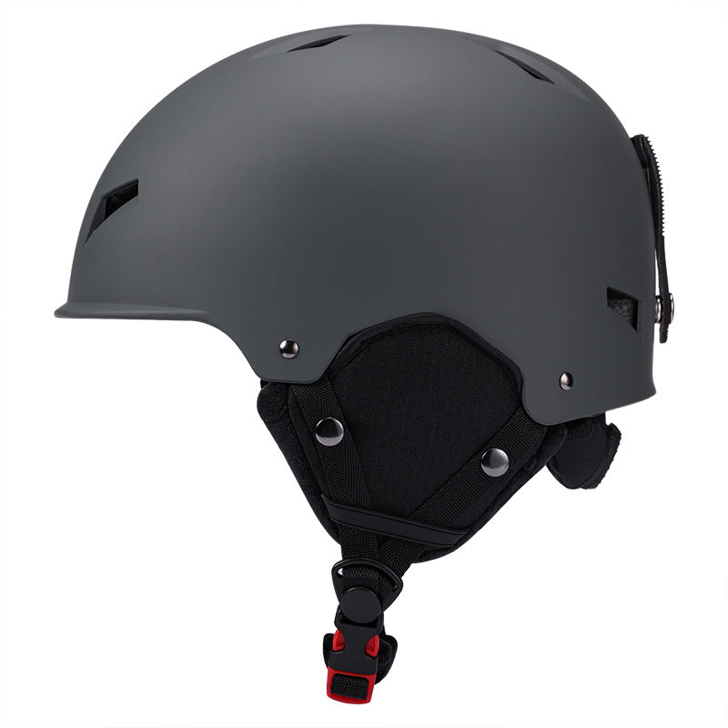 Protective Sports Helmet Bowlift