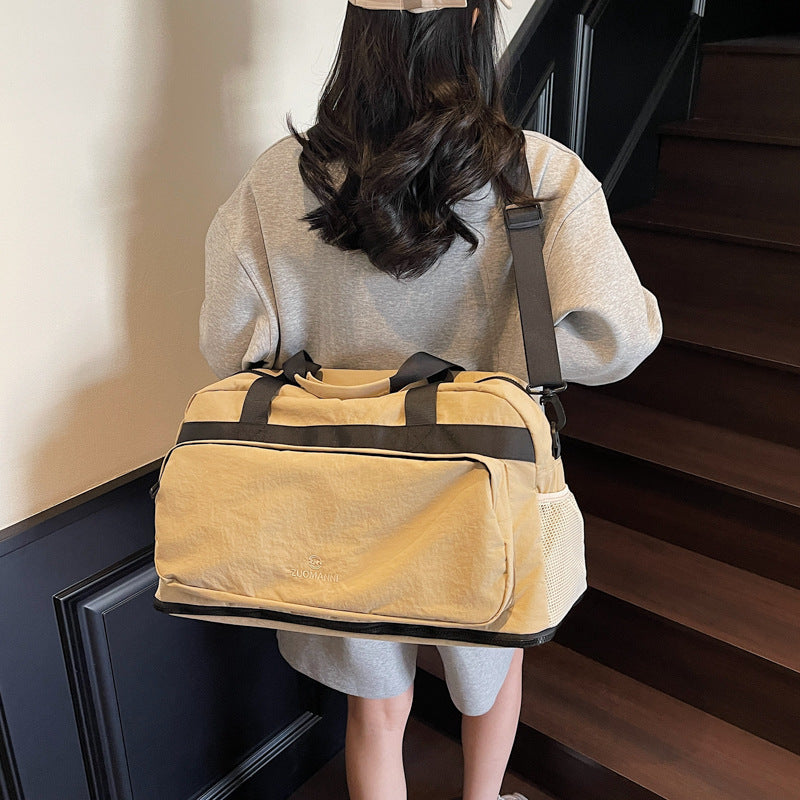 Versatile Lightweight Exercise Duffle Bag Bowlift