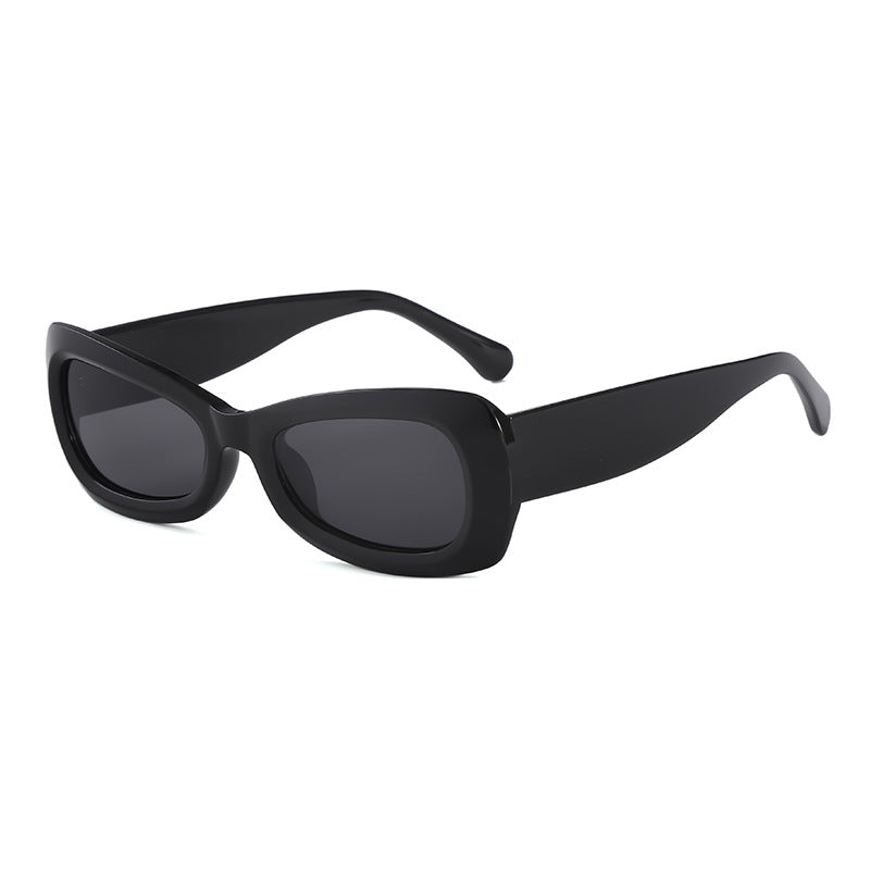 Women's fashionable Cat-Eye sunglasses with protective UV filter and elegant design Bowlift