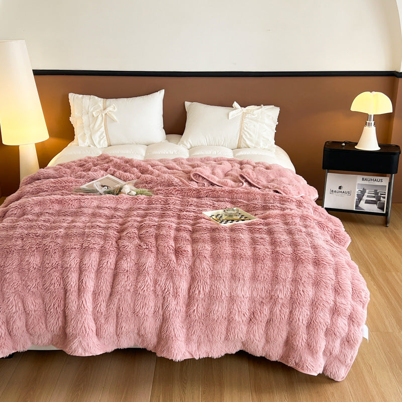Ultra-Soft Textured Fleece Blanket Bowlift