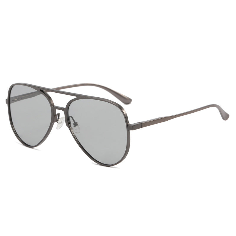 Women’s pilot sunglasses with UV protection and elegant frame Bowlift