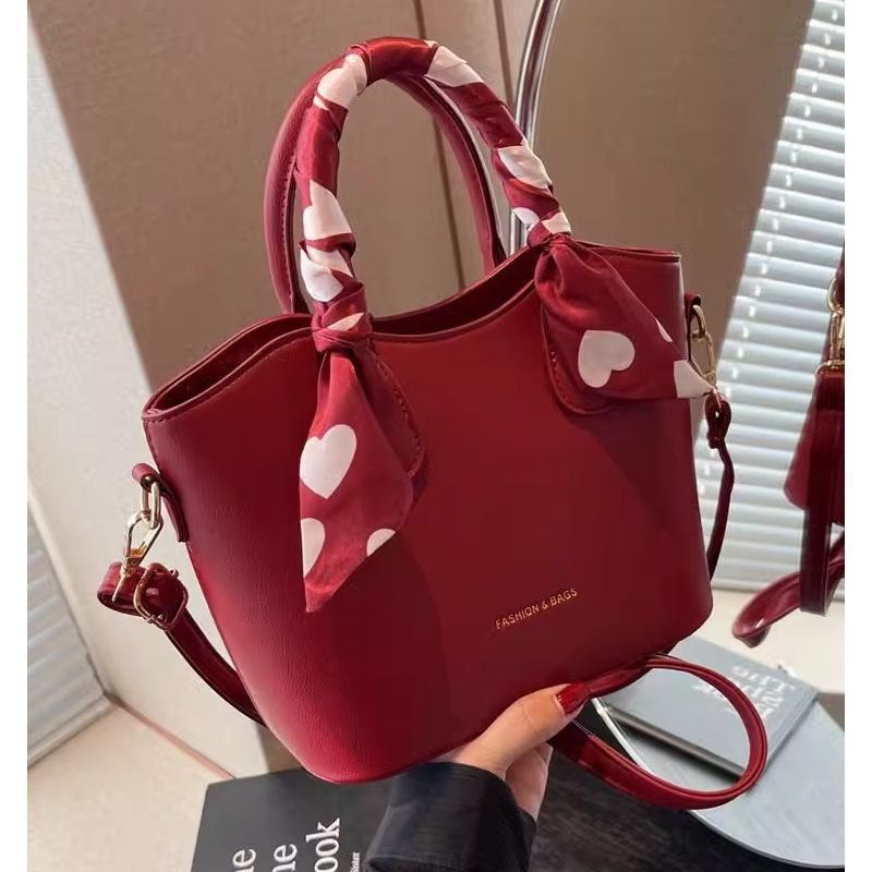 Elegant Mini Handbag Bowlift
