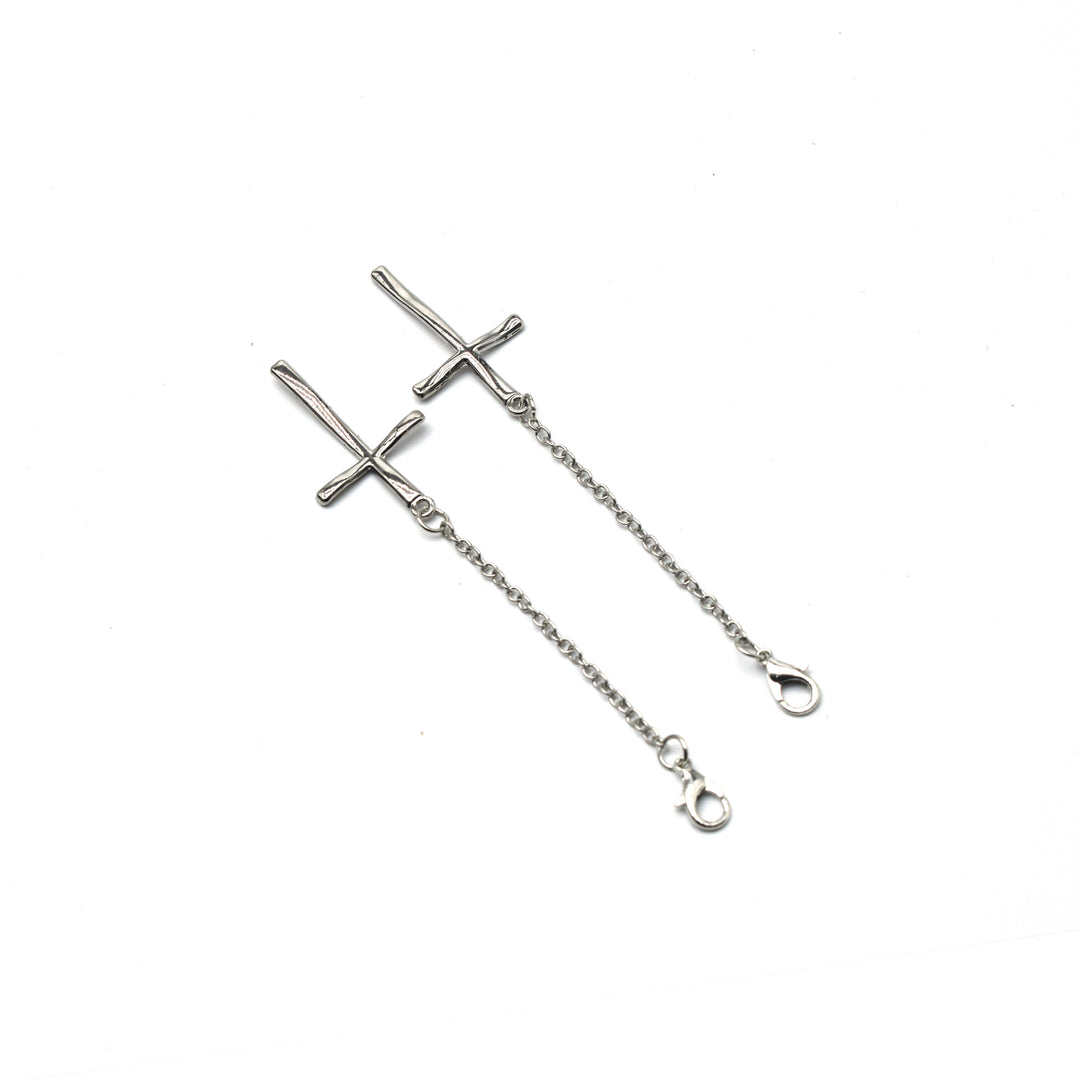 Elegant Cross-Design Chain Eyewear Holder Bowlift
