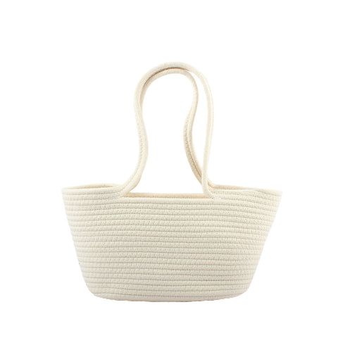Basket bag with playful lace accent Bowlift