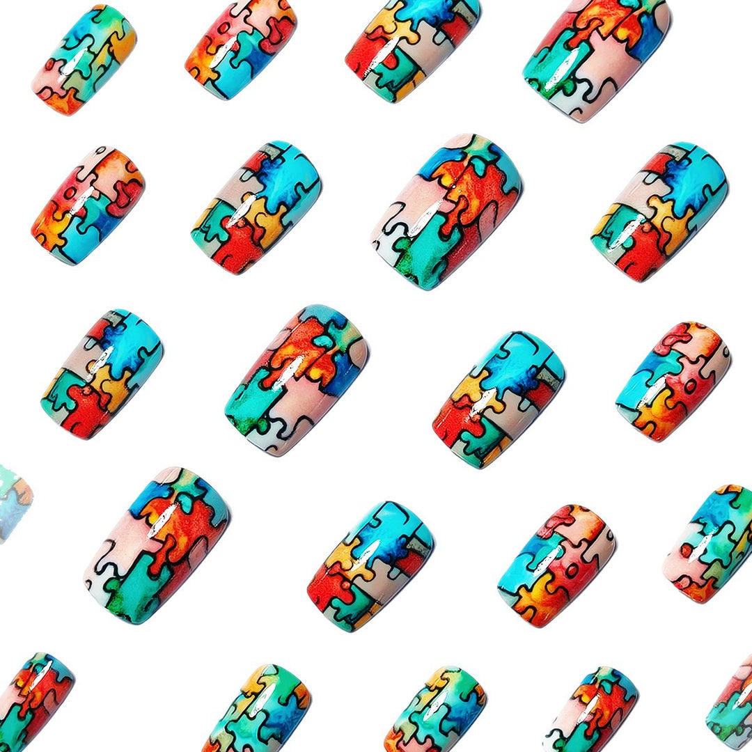 Puzzle-Themed Nail Art Bowlift