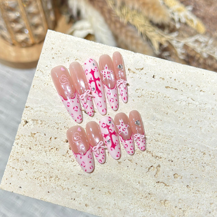 Decorative Press-On Nail Tips Set