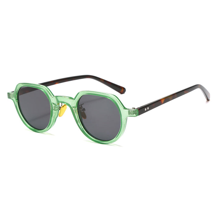 Women's round sunglasses with modern plastic frame and UV protection Bowlift