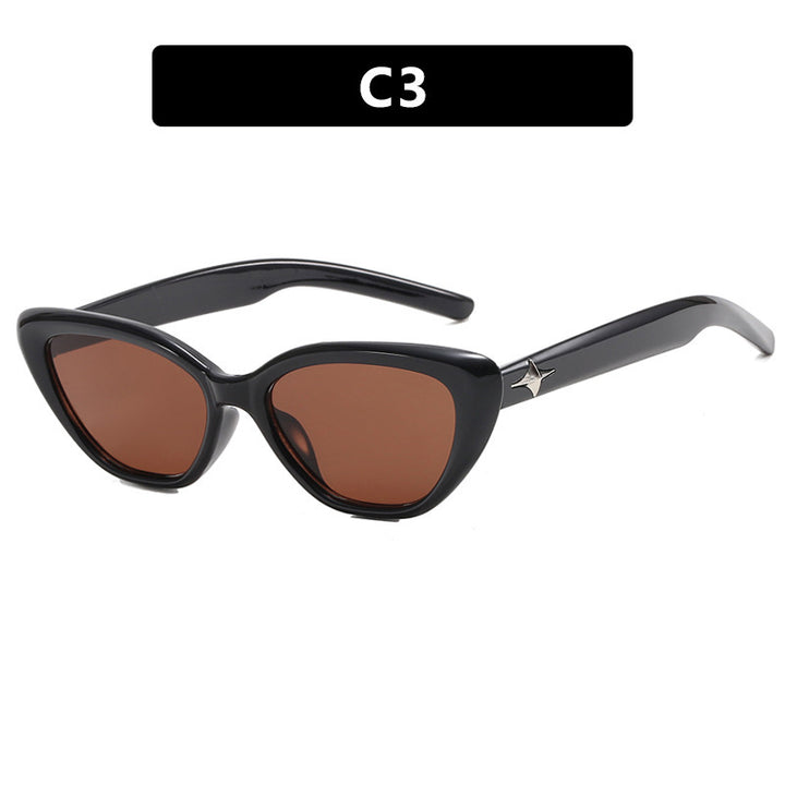 Women Cat-Eye Sunglasses in modern design with stylish frame Bowlift